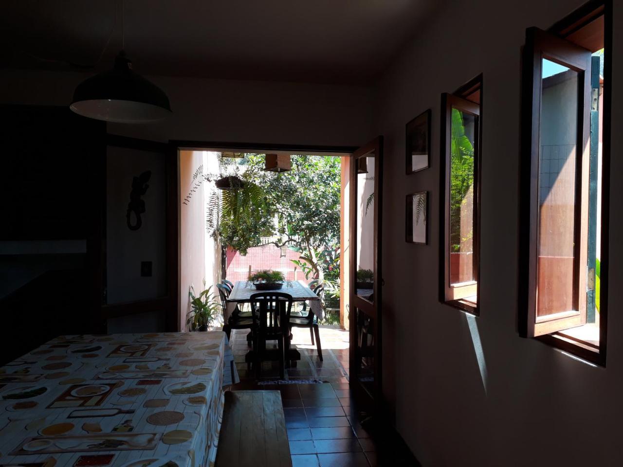 Ubatuba Surf Hostel, Apenas A 60 Metros Da Praia Da Lagoinha! Eksteriør bilde